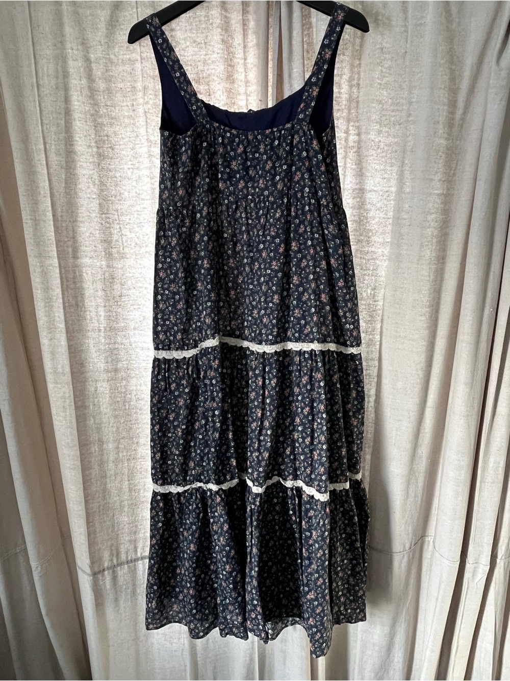 Women’s Navy Floral Tiered Sundress with Lace Trim - Picture 3 of 4